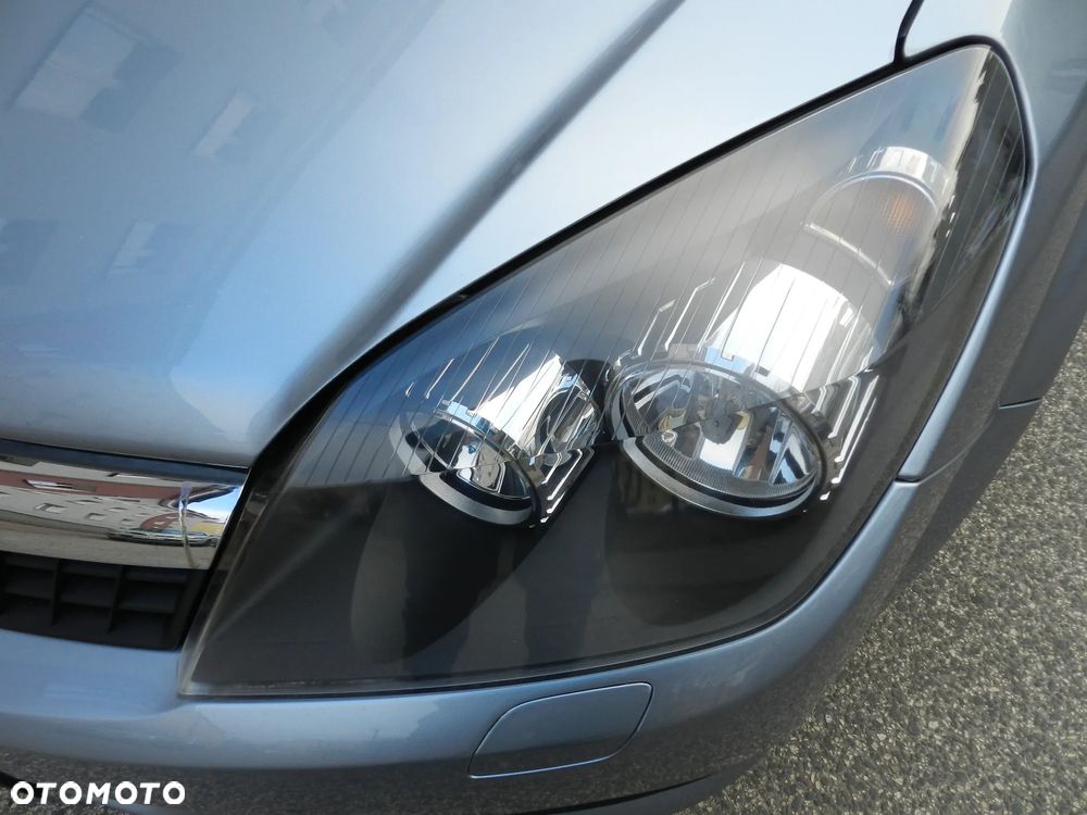 Opel Astra 1.6 Cosmo - 19