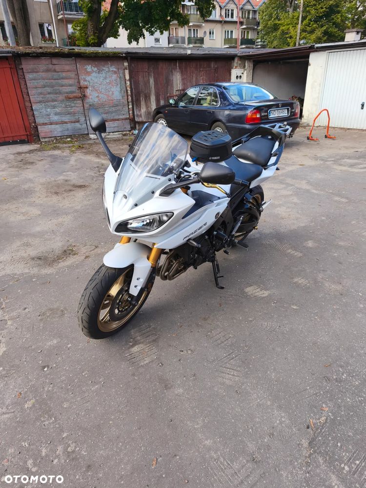 Yamaha FZ8 - 23