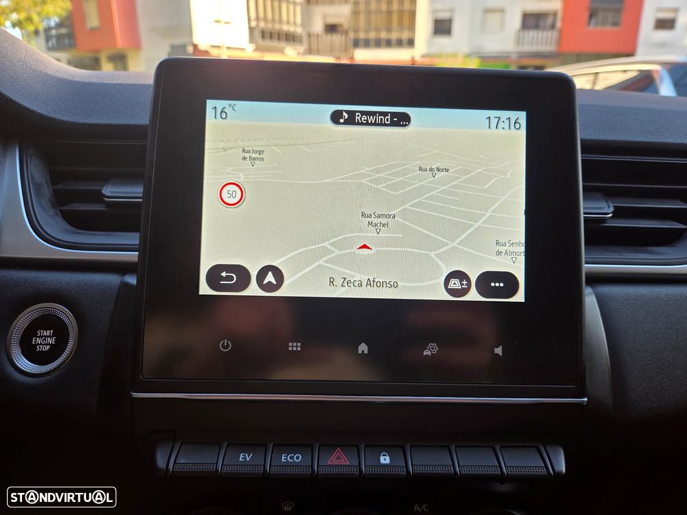 Renault Captur 1.6 E-Tech Full Hybrid Evolution - 44