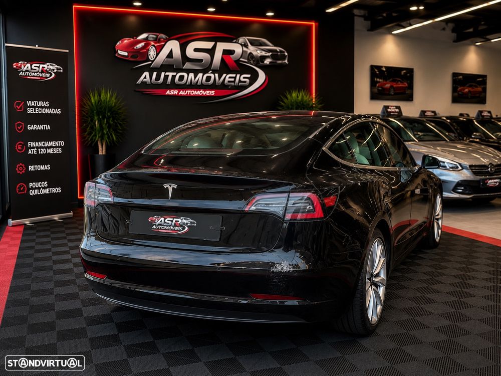 Tesla Model 3 Standard Range Plus RWD - 2