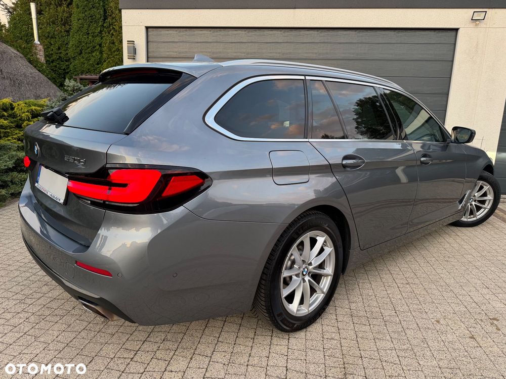 BMW Seria 5 520d Luxury Line sport - 19