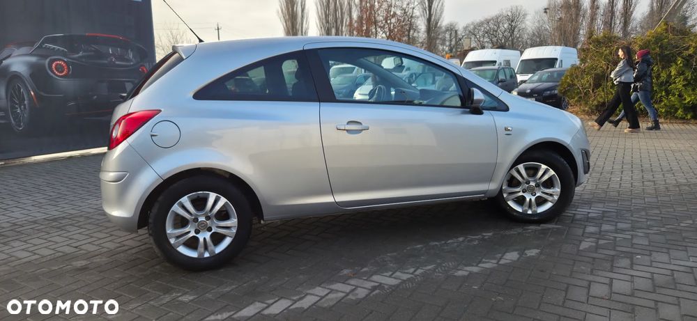 Opel Corsa 1.2 16V Enjoy - 15