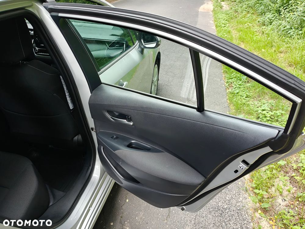 Toyota Corolla 1.6 Comfort - 23