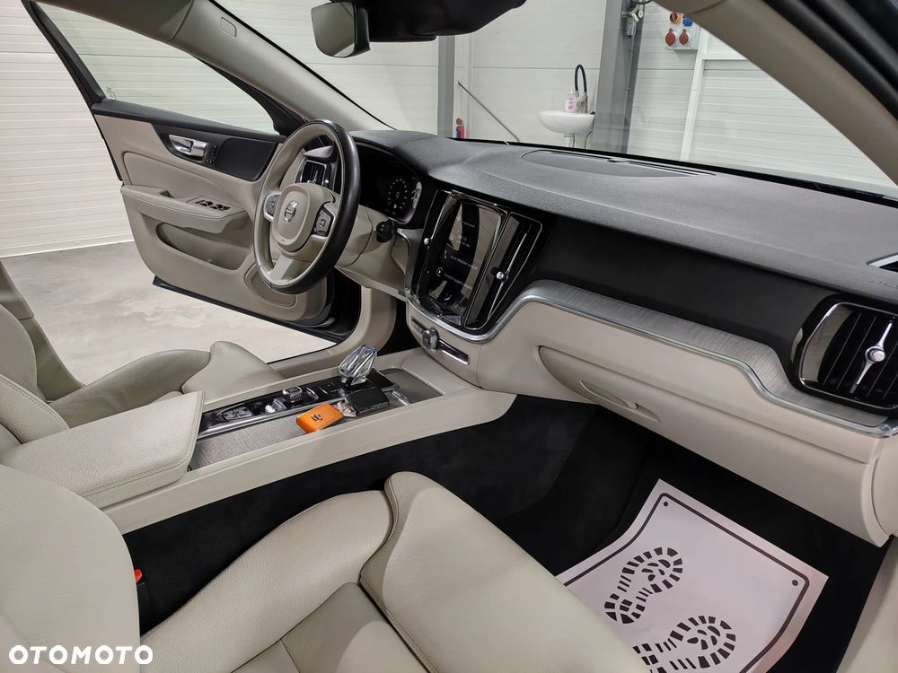 Volvo V60 B4 D Geartronic Inscription - 23