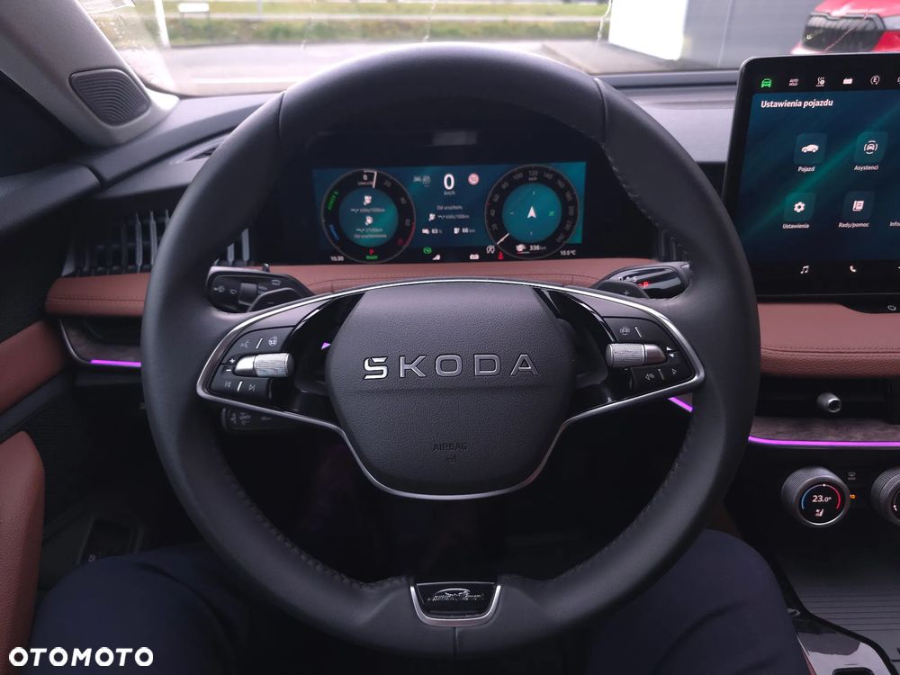 Skoda Superb 1.5 TSI mHEV L&K DSG - 16