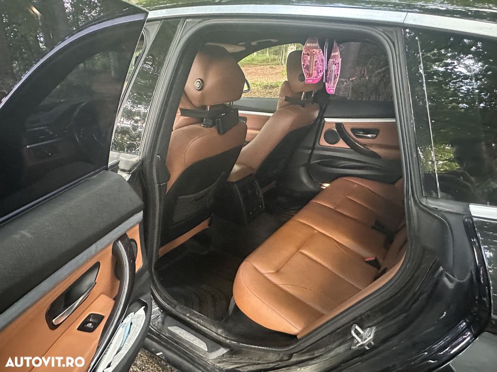 BMW Seria 3 328i xDrive AT Luxury Line - 13