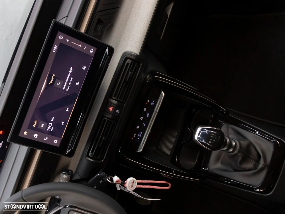 Citroën C3 Aircross 1.2 PureTech Plus - 27