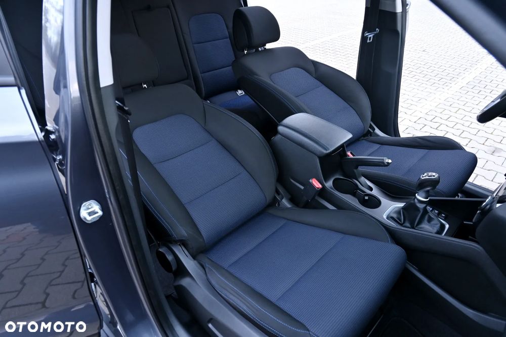 Hyundai Tucson 1.6 GDI BlueDrive GO 2WD - 28