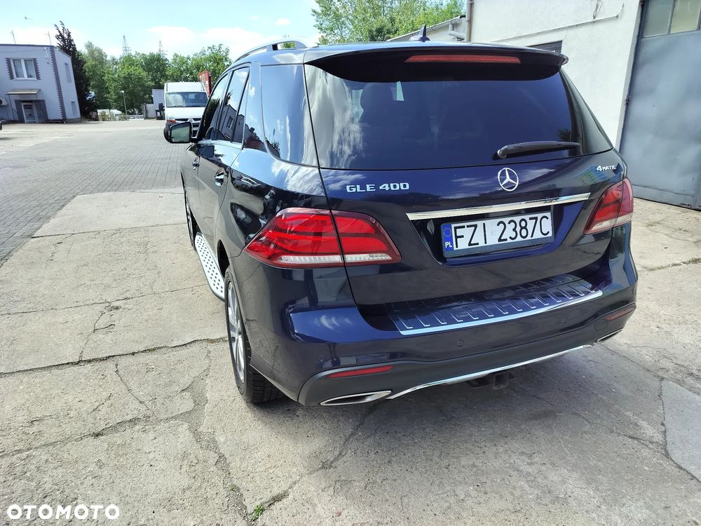 Mercedes-Benz GLE - 4