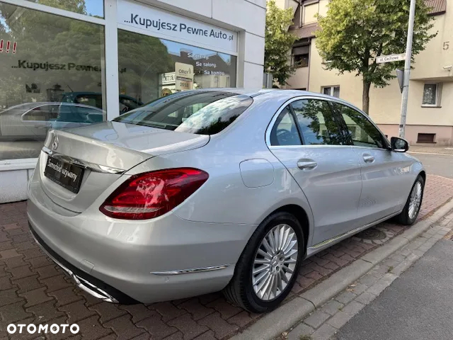 Mercedes-Benz Klasa C 180 7G-TRONIC - 4