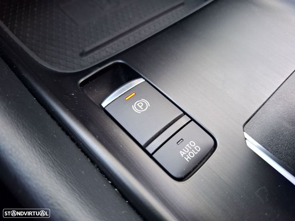 Nissan Qashqai 1.3 DIG-T N-Connecta Xtronic - 21