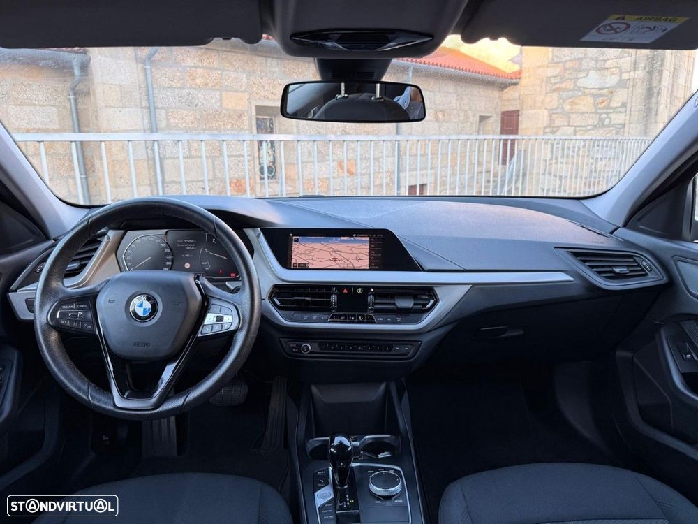 BMW 116 d Advantage Auto - 29