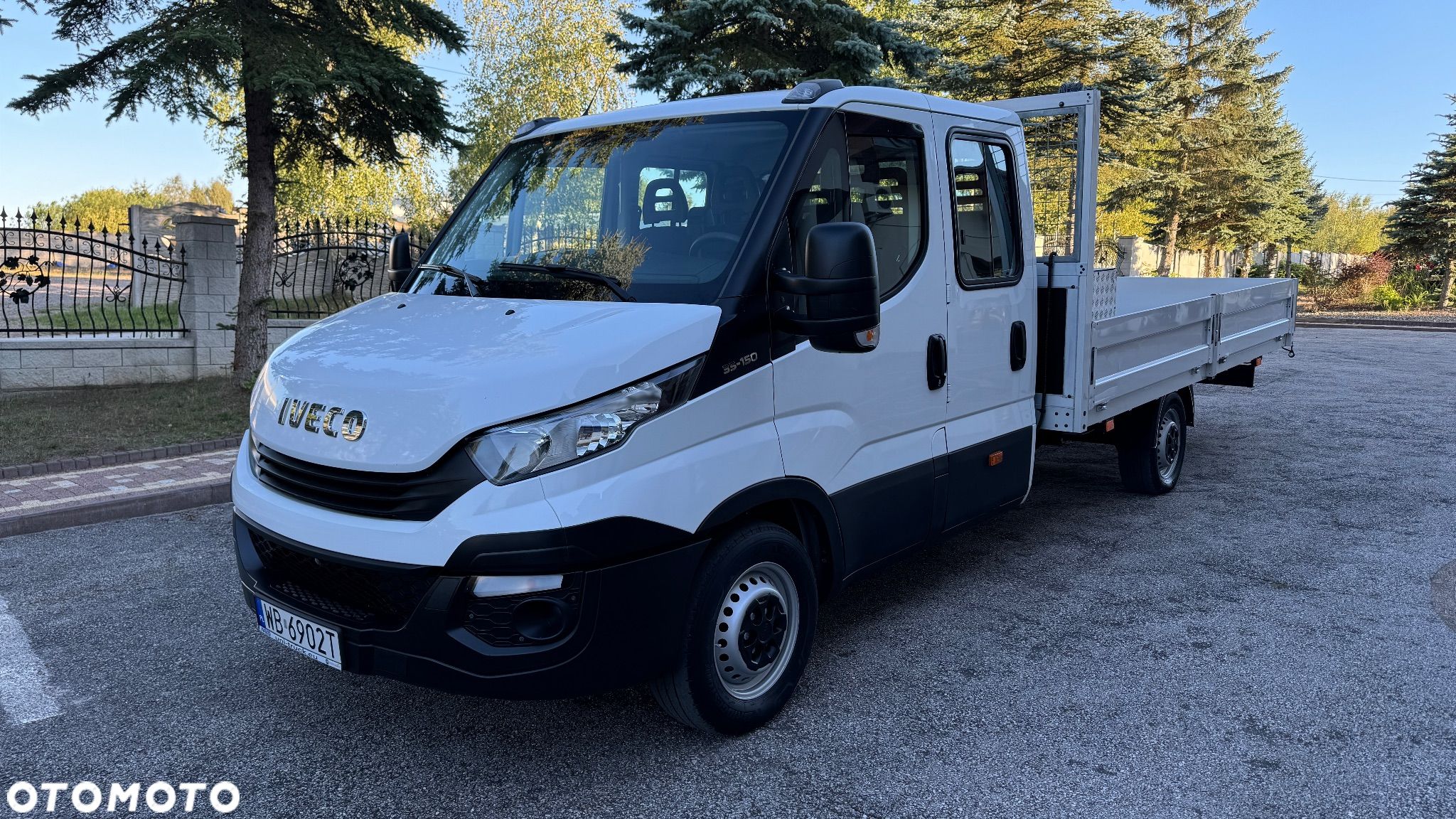 Mercedes-Benz IVECO,1 Właściciel, Salon Polska, 6 7 osobowy, Stan idealny FV23% - 1
