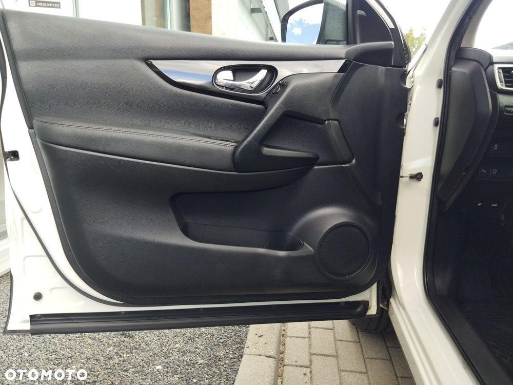 Nissan Qashqai 1.6 dCi 4x4 Tekna S&S - 10