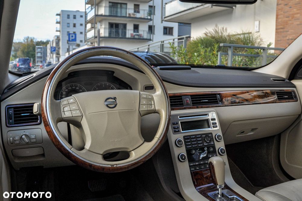 Volvo S80 - 9