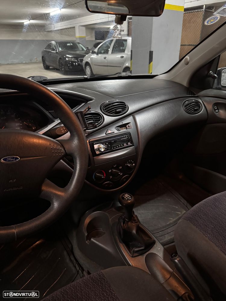 Ford Focus - 12
