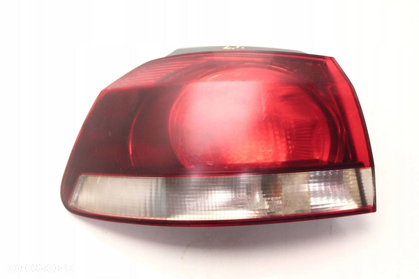 VW GOLF VI 6 HB 08R- LAMPA LEWA TYLNA LEWY TYŁ