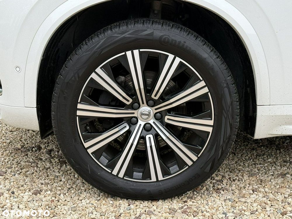 Volvo XC 90 - 8