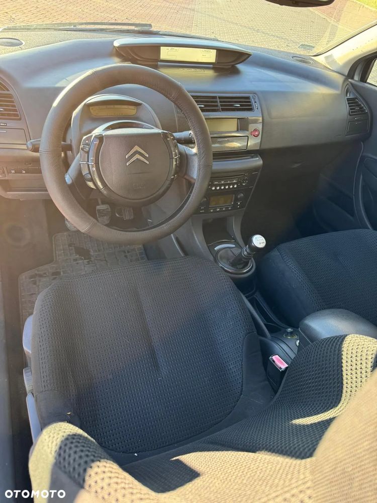 Citroën C4 2.0 HDi VTS - 8