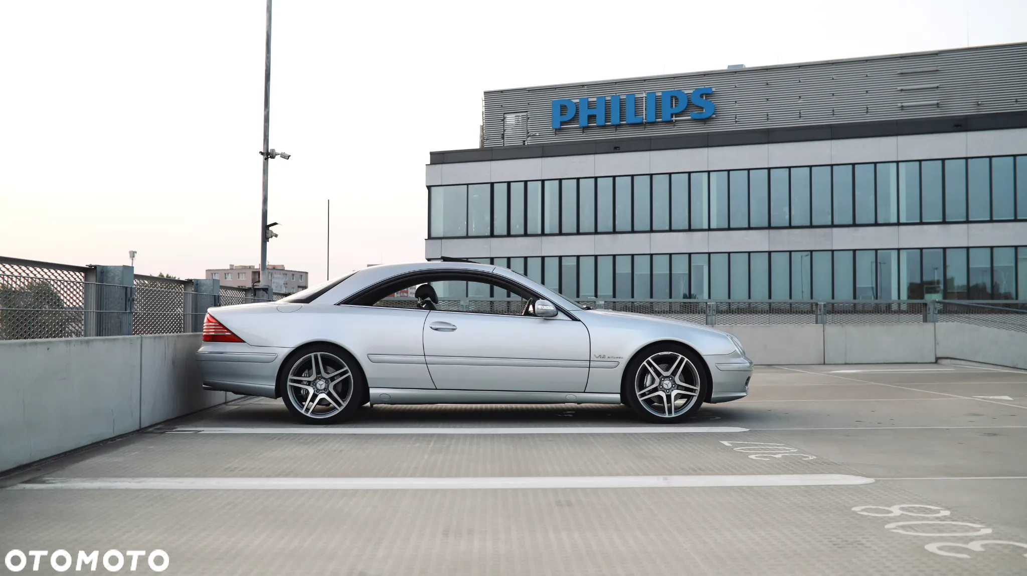 Mercedes-Benz CL 600 - 4