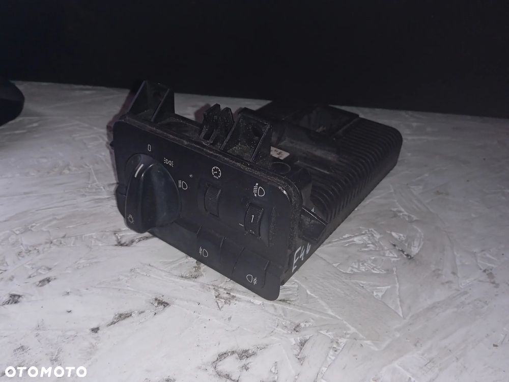 WŁĄCZNIK PRZEŁĄCZNIK ŚWIATEŁ BMW E46 6923478 - 1