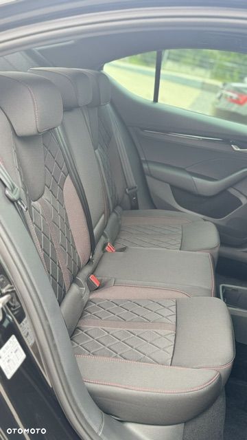 Skoda Octavia - 8