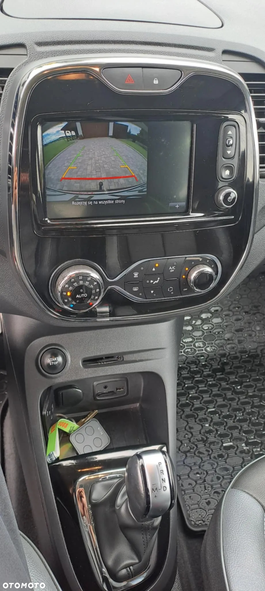 Renault Captur - 10