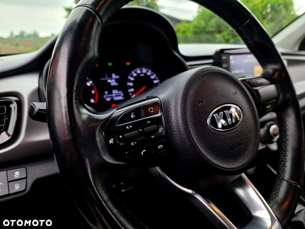 Kia Rio 1.4 L - 26