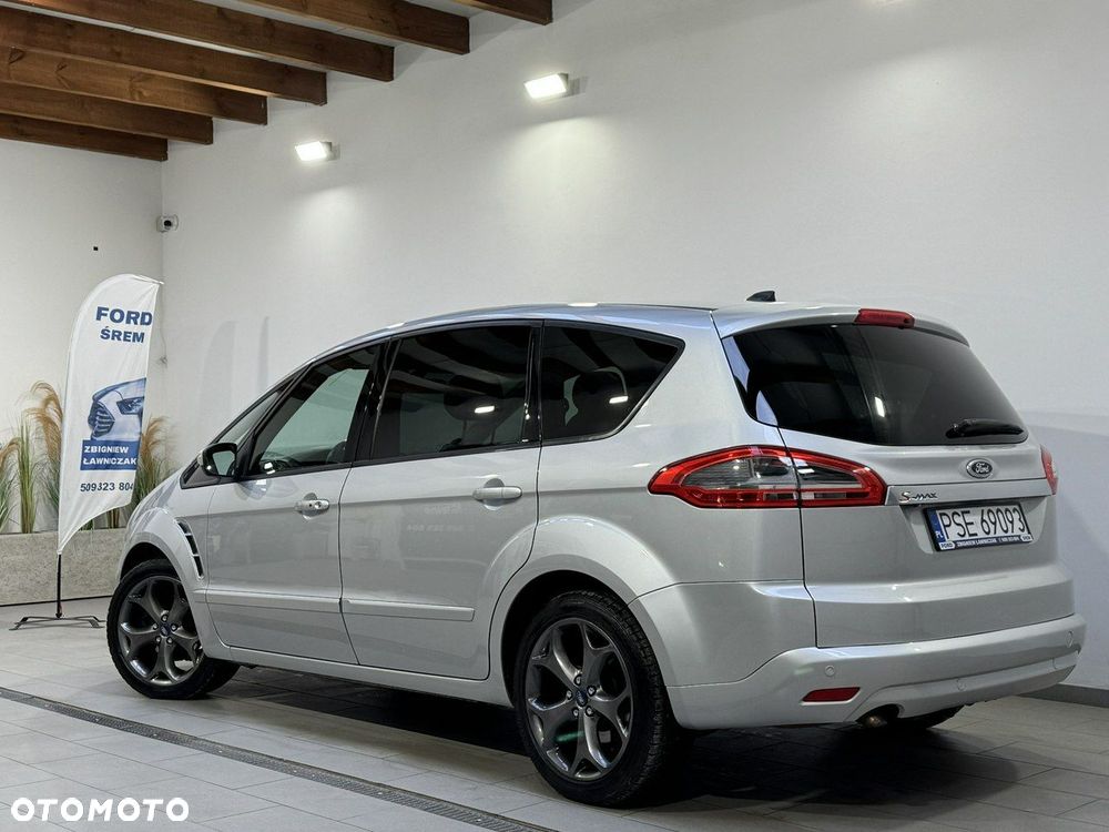 Ford S-Max 2.0 TDCi DPF Titanium X - 16