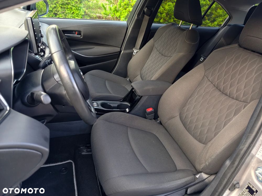 Toyota Corolla 1.8 Hybrid Comfort - 15