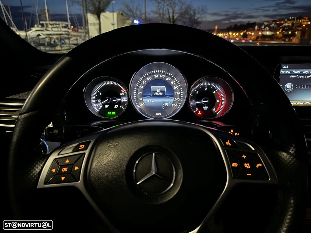 Mercedes-Benz E 250 BlueTEC 4Matic 7G-TRONIC Edition - 17