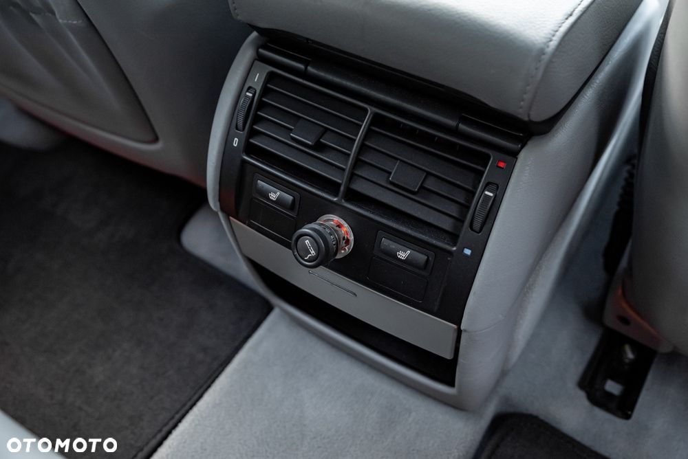 BMW X5 3.0 i - 28