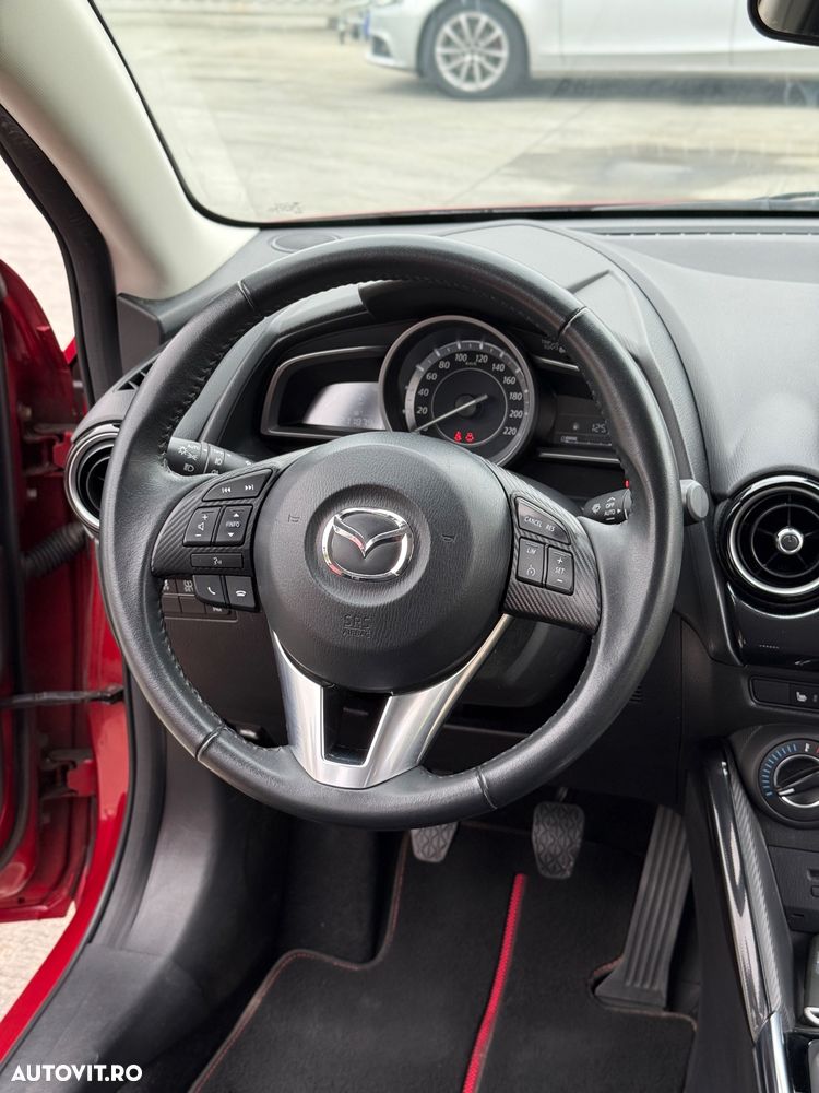 Mazda 2 - 8
