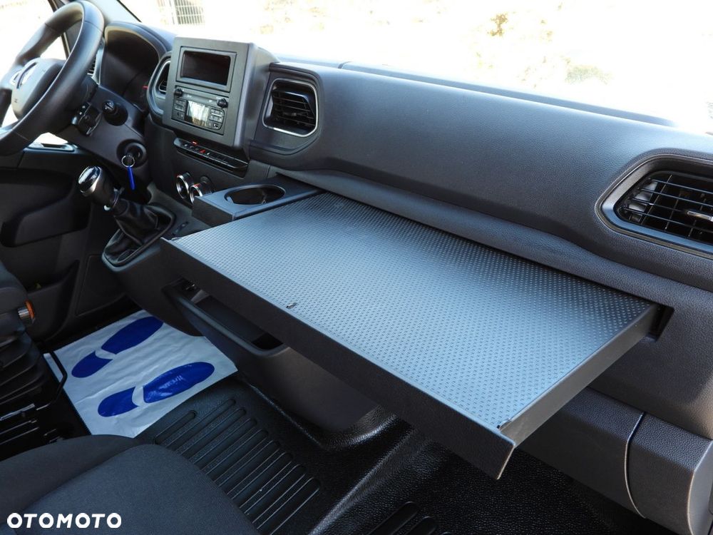 Renault MASTER PLANDEKA 10 PALET WEBASTO TEMPOMAT LEDY PNEUMATYKA KLIMATYZACJA  165KM - 37