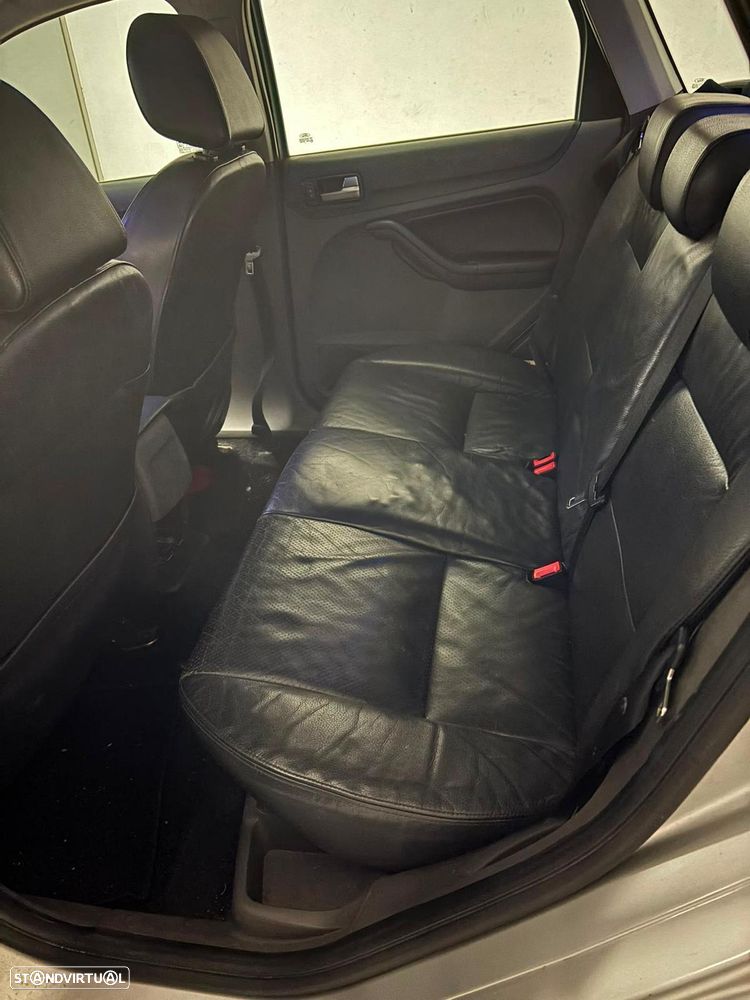 Ford Focus SW 1.6 TDCi 1st Edition - 11