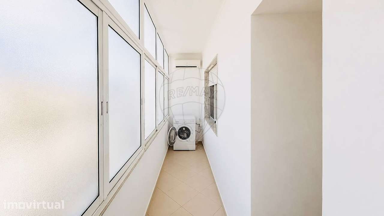Apartamento T2 para arrendamento - Grande imagem: 2/10