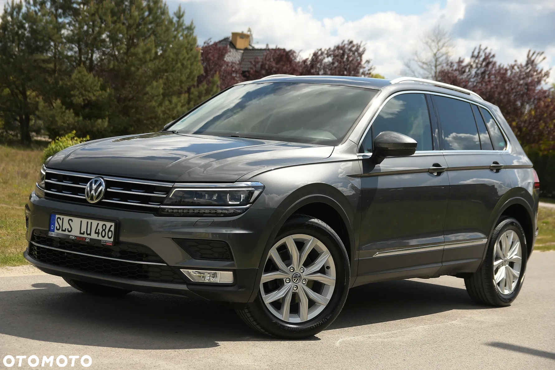 Volkswagen Tiguan - 4