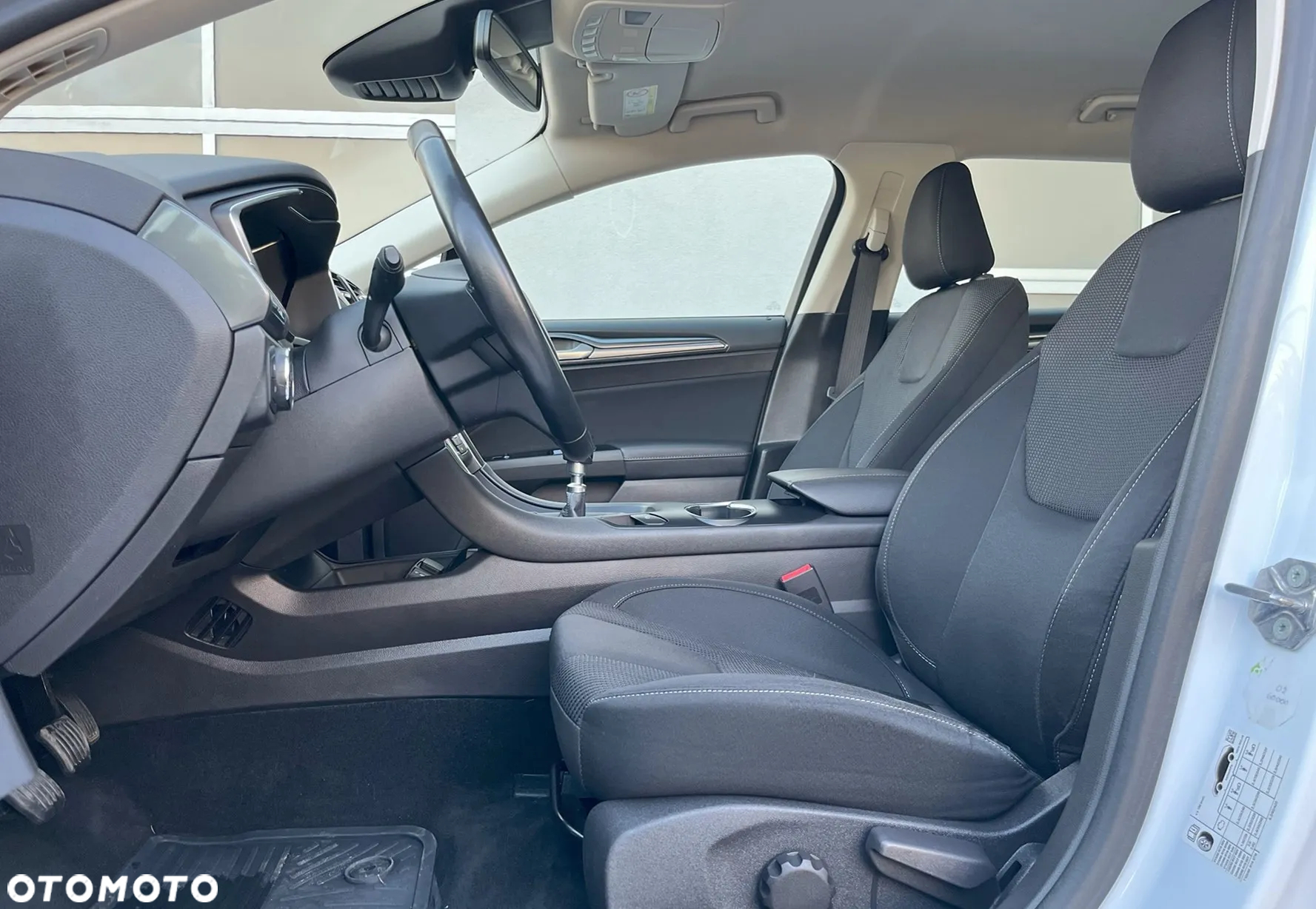 Ford Mondeo 1.5 EcoBoost Titanium - 16