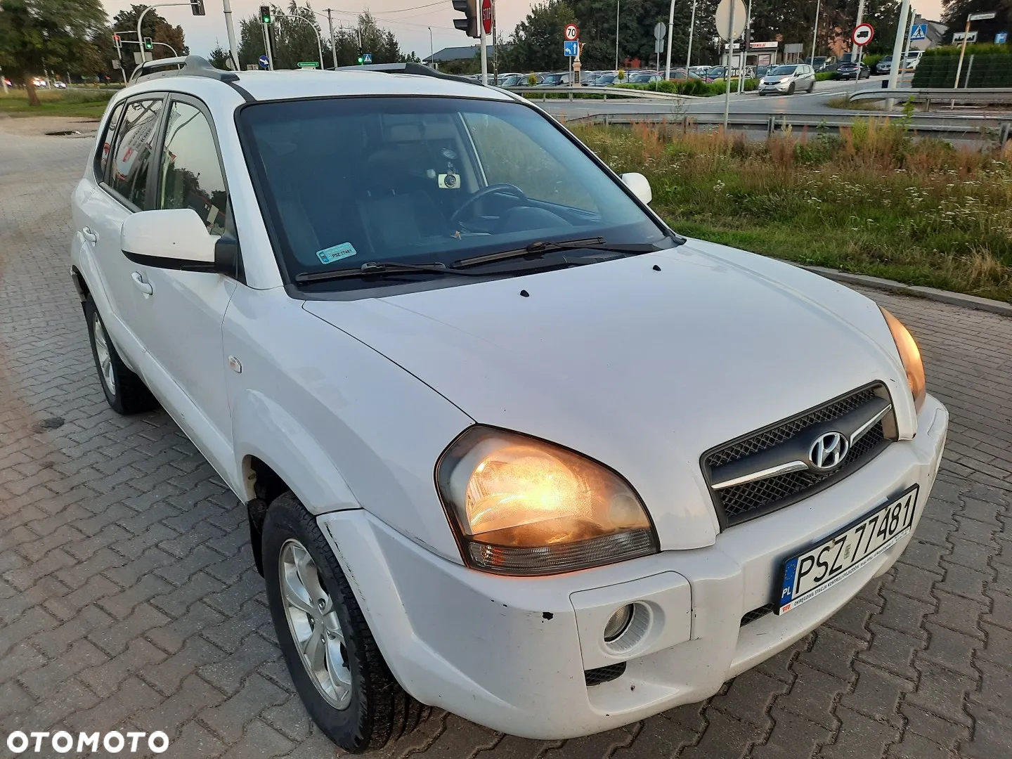 Hyundai Tucson 2.0 Comfort 2WD - 5
