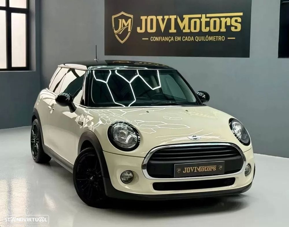 MINI 3 Portas One D - 11