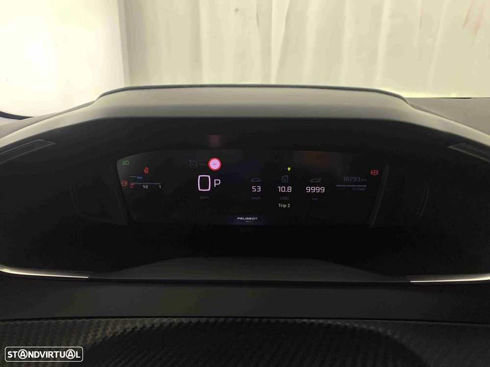 Peugeot 208 1.2 Hybrid Allure e-DCS6 - 8