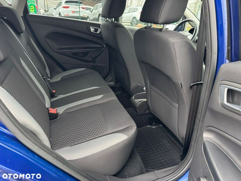 Ford Fiesta 1.25 Silver X - 30