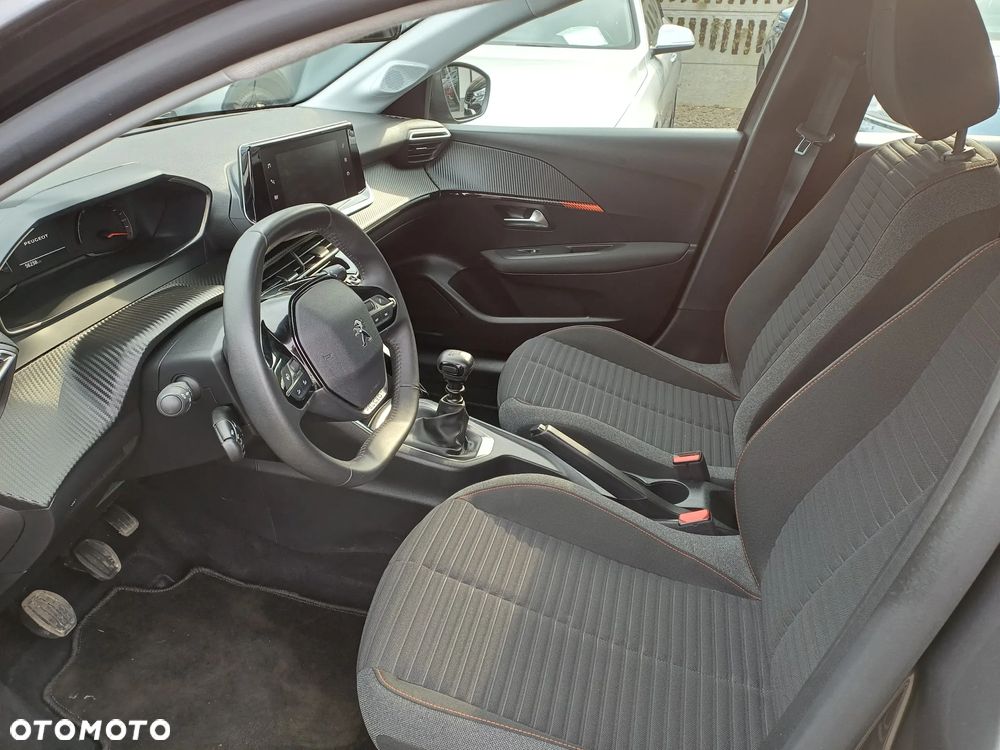 Peugeot 208 PureTech 100 Allure - 16