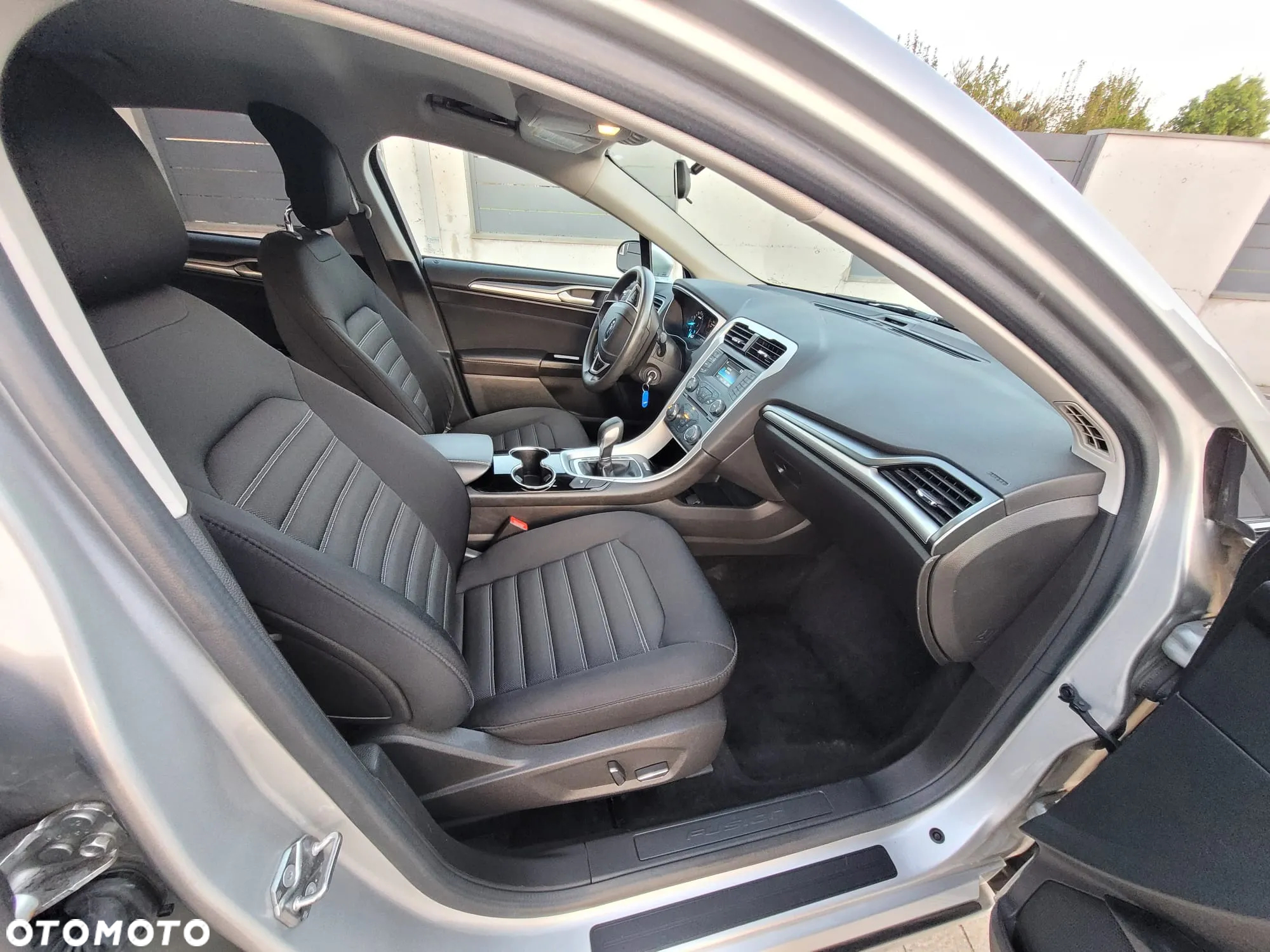 Ford Fusion - 15