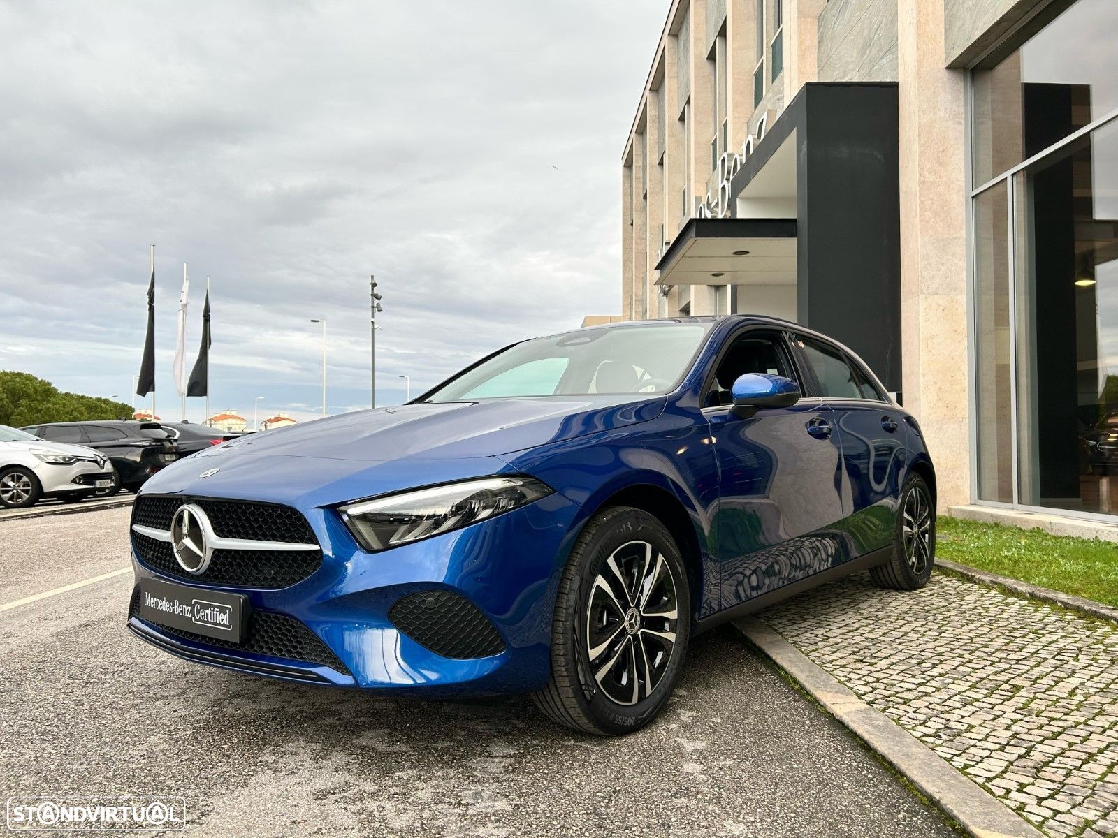 Mercedes-Benz A 250 e - 1