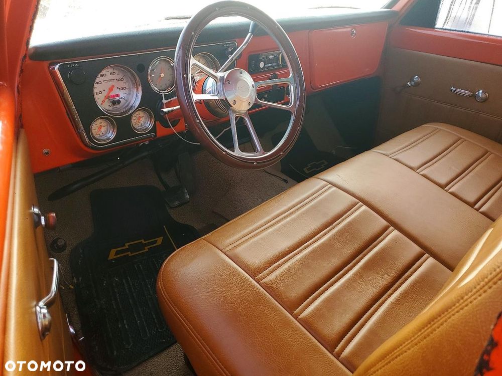 Chevrolet C-10 - 8
