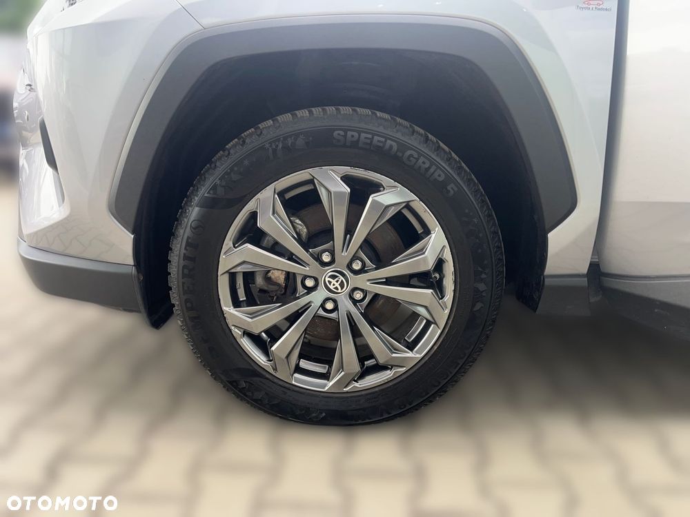 Toyota RAV4 - 11
