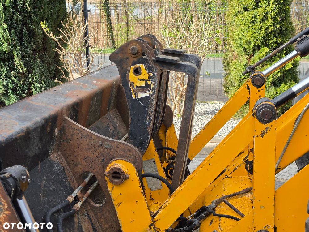 JCB 4CX / Szybkozłącze przód i tył - 19