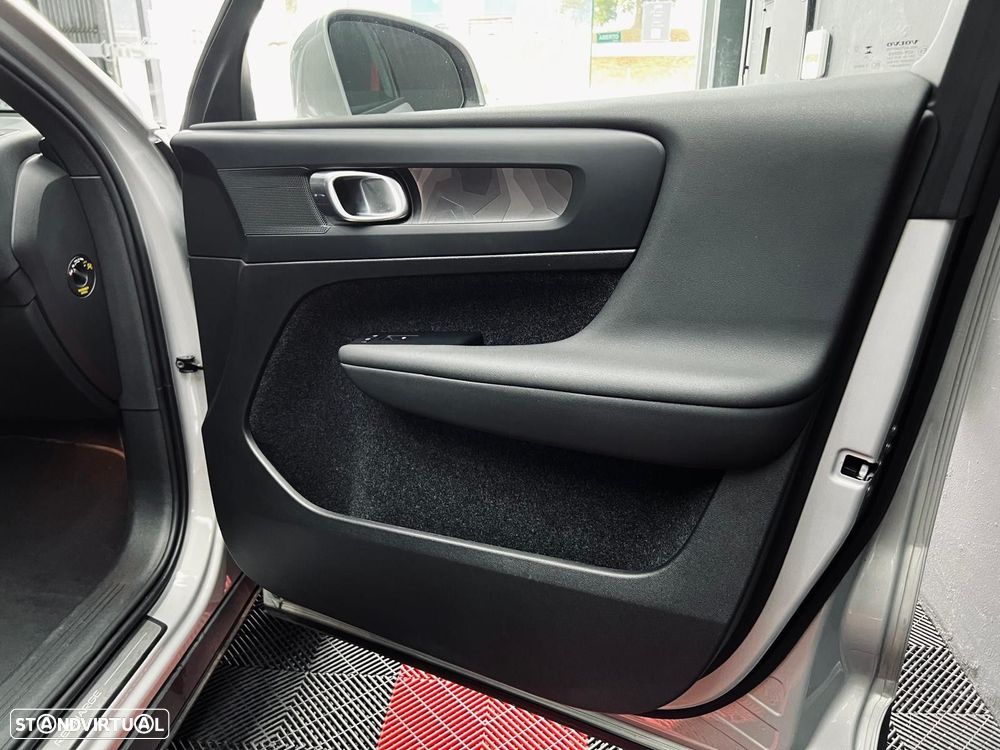 Volvo XC 40 1.5 T4 PHEV Inscription - 40