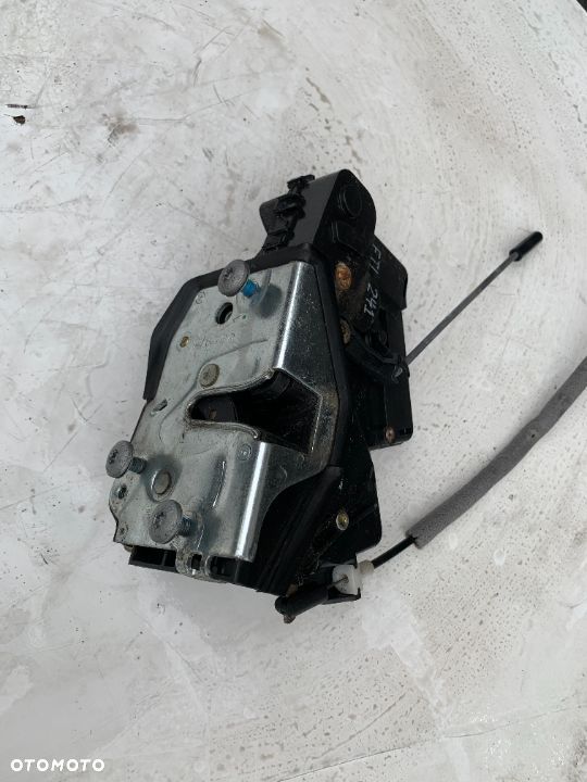 Zamek drzwi przedni lewy Bmw e46 lift - 3